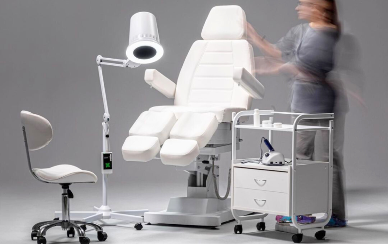 Как выбрать педикюрное кресло?