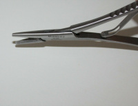 щипцы-зажим (иглодержатель) masako