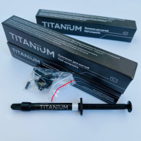 Композит для ногтей светоотверждаемый высоковязкий Titanium Brace (2г)